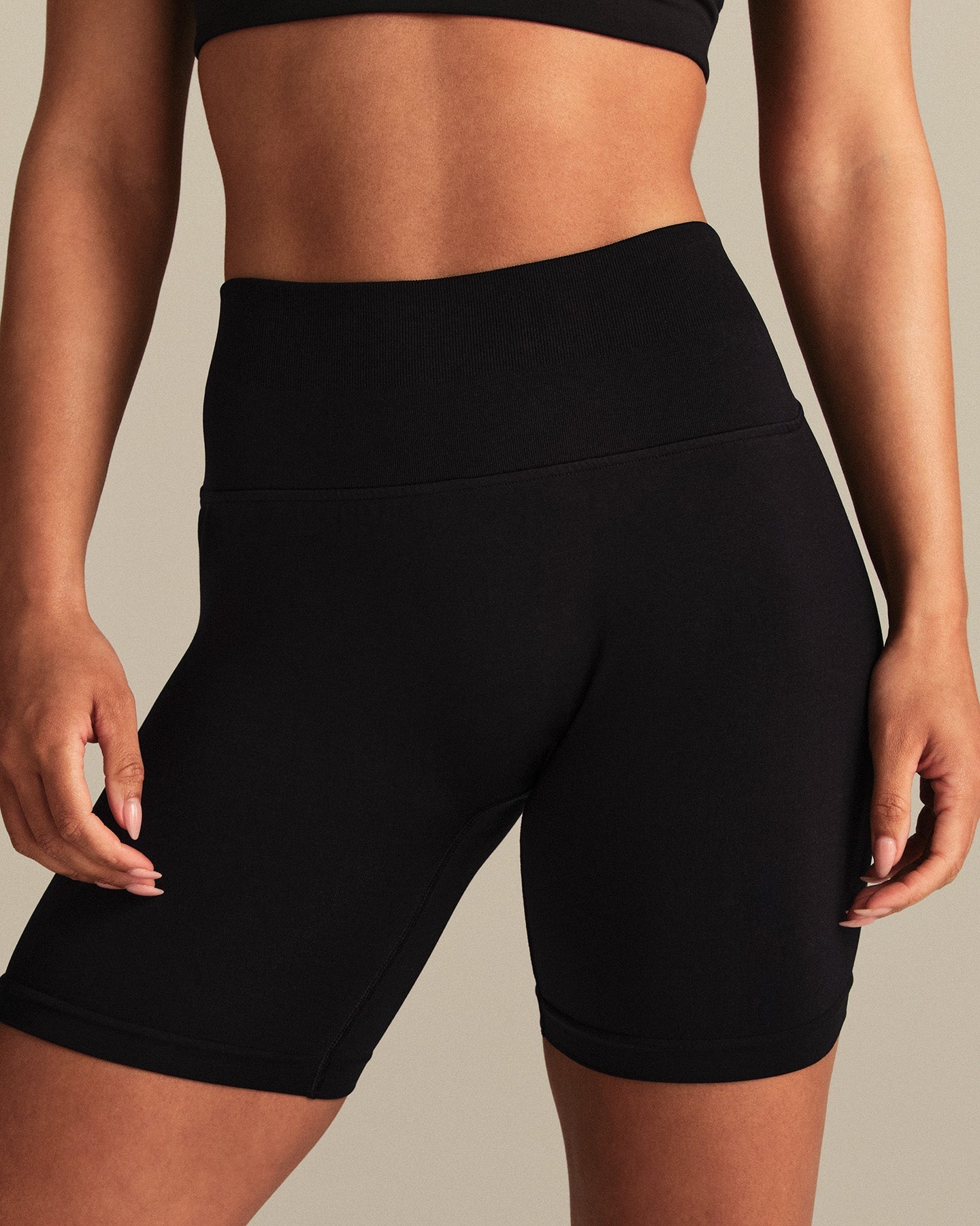 Define 2.0 Seamless Low Back Shorts | Black